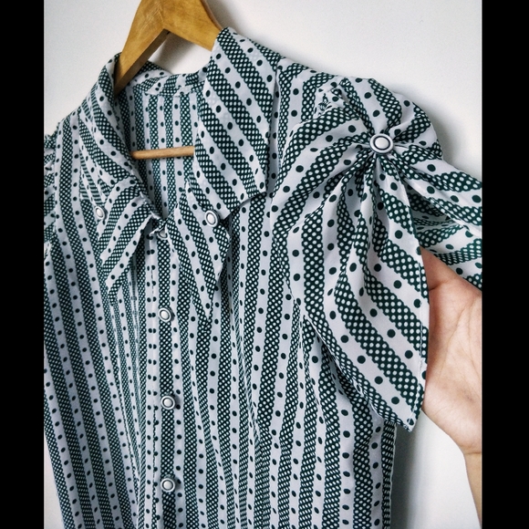 Vintage green striped 2 pc set - Picture 2 of 8